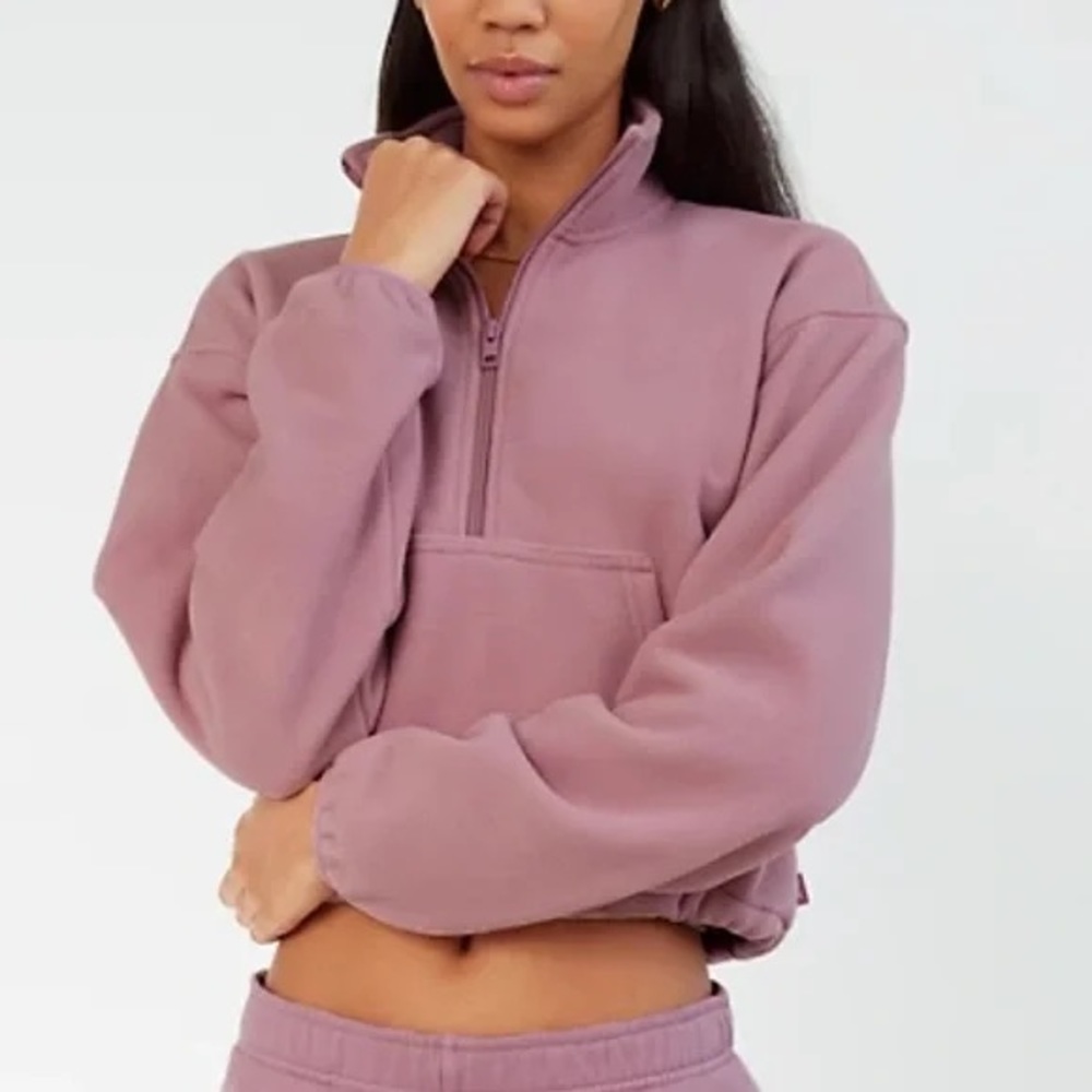 TNA cropped fleece